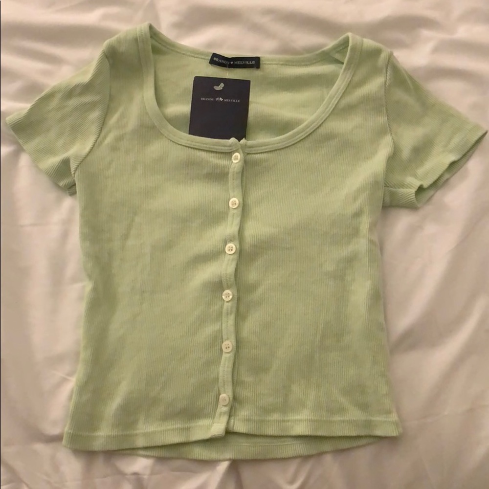 NWT light green zelly top!!